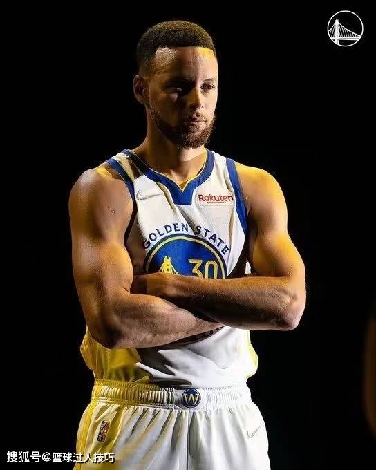 包含里尔发布备战花絮，今晚扳平良机，NBA季后赛任务艰巨，球探报告显示潜力的词条